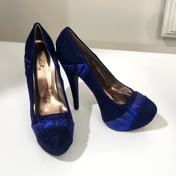 High heels - Picture 1 of 6